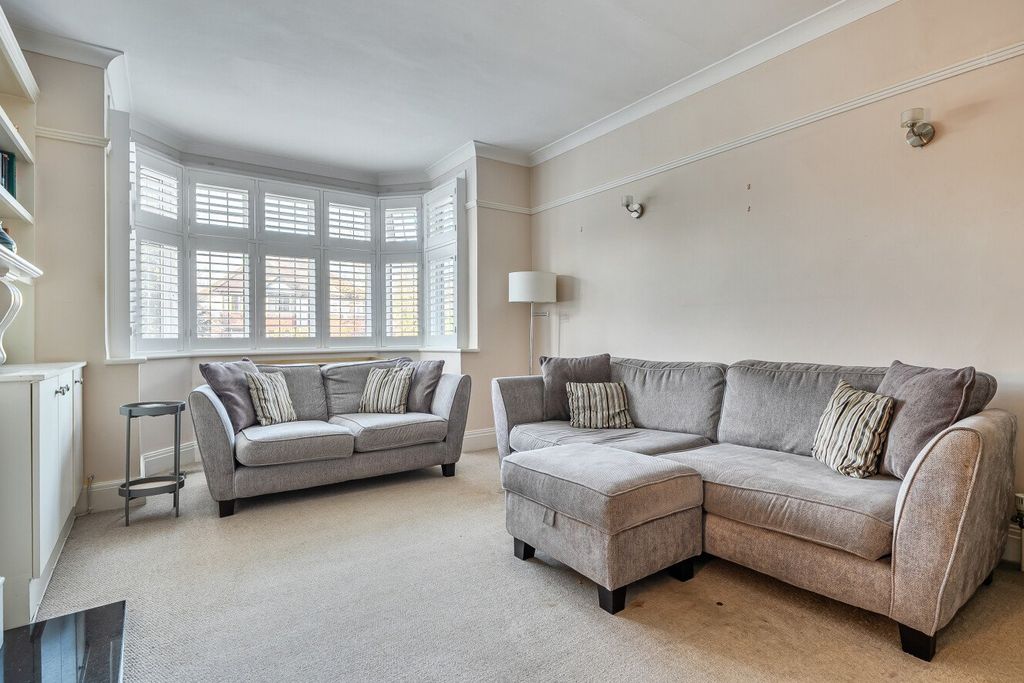 Property photo 3 of 16 Picture No. 26