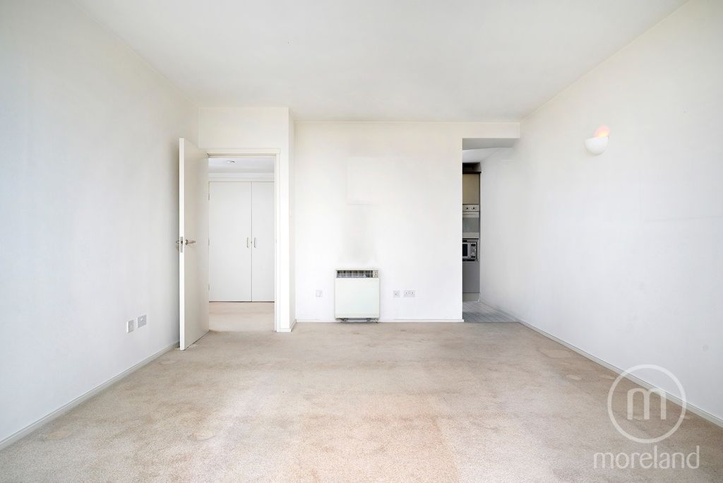 Property photo 3 of 9 4130314
