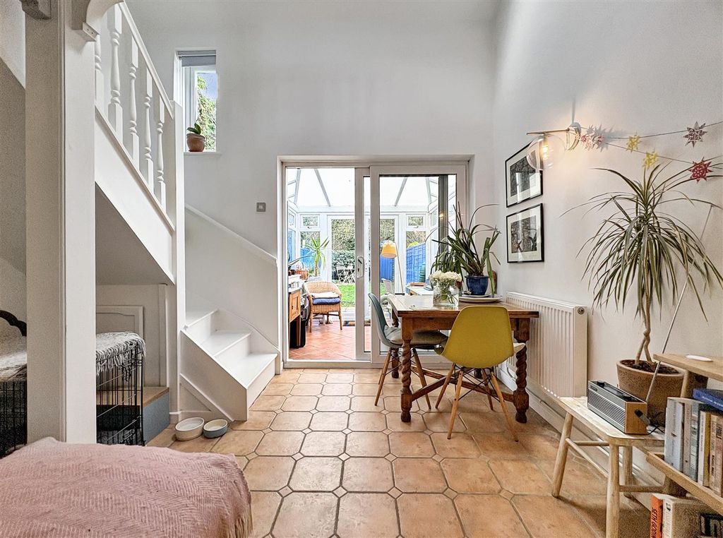 Property photo 3 of 13 c0De8Df3Ae191d503811d0E8Cfe68882d11E8Bc6.Jpg