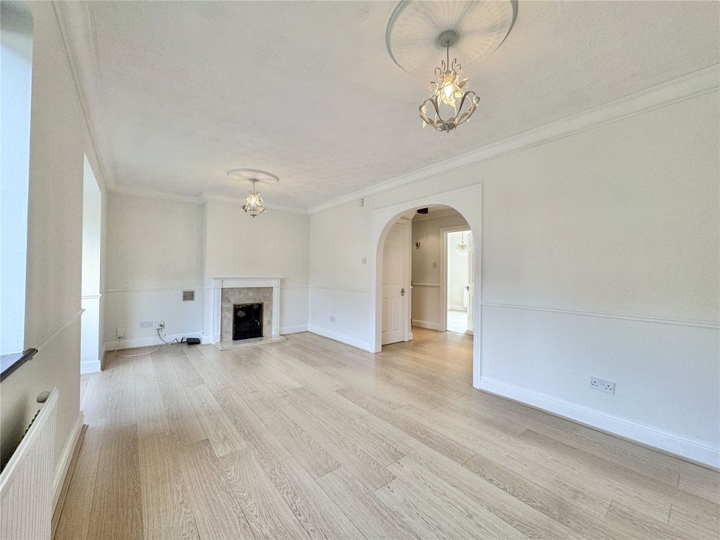Property photo 3 of 15 Picture No. 04