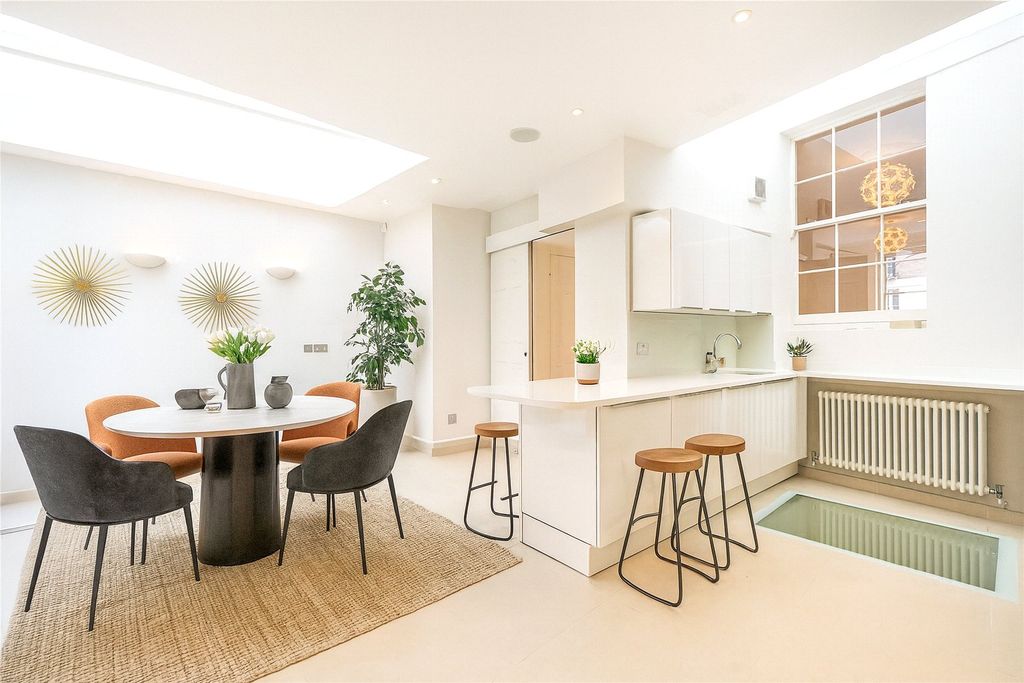 Property photo 3 of 13 Picture No. 20