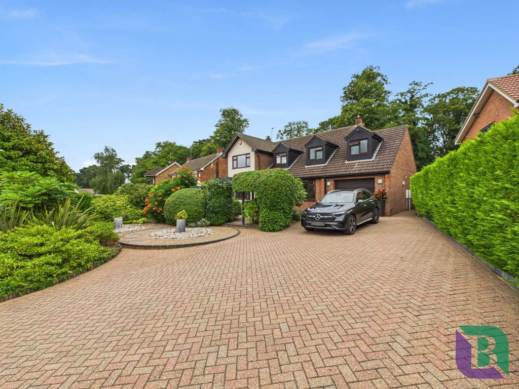 Property photo 1 of 25