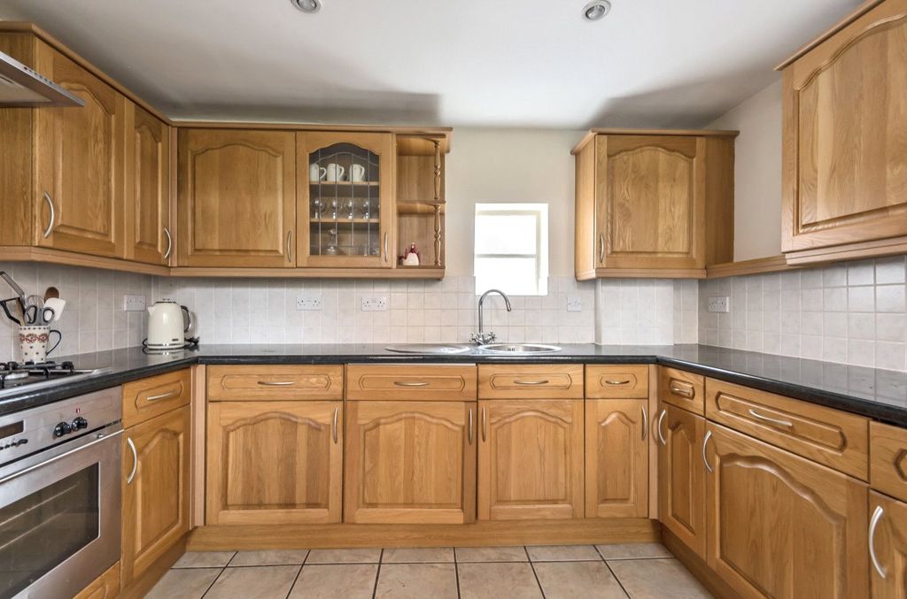 Property photo 3 of 9 859357 (19).Jpg