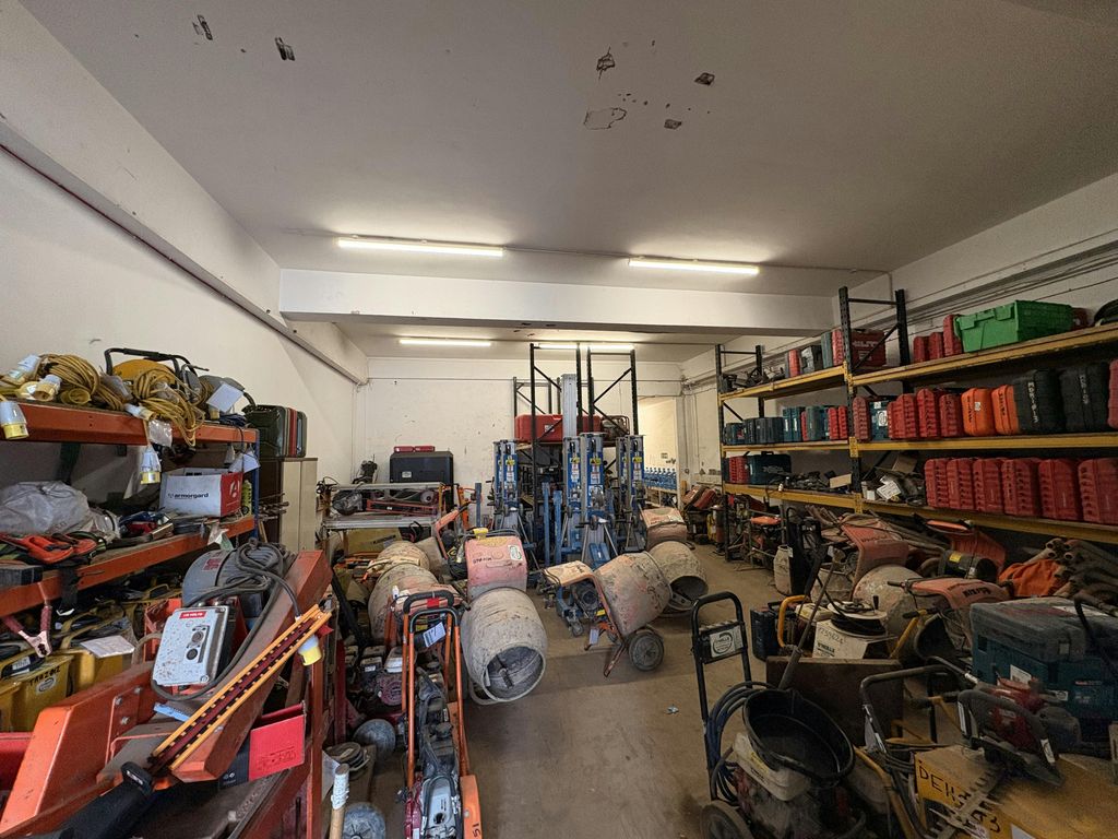 Property photo 3 of 6 Image00016.Jpeg