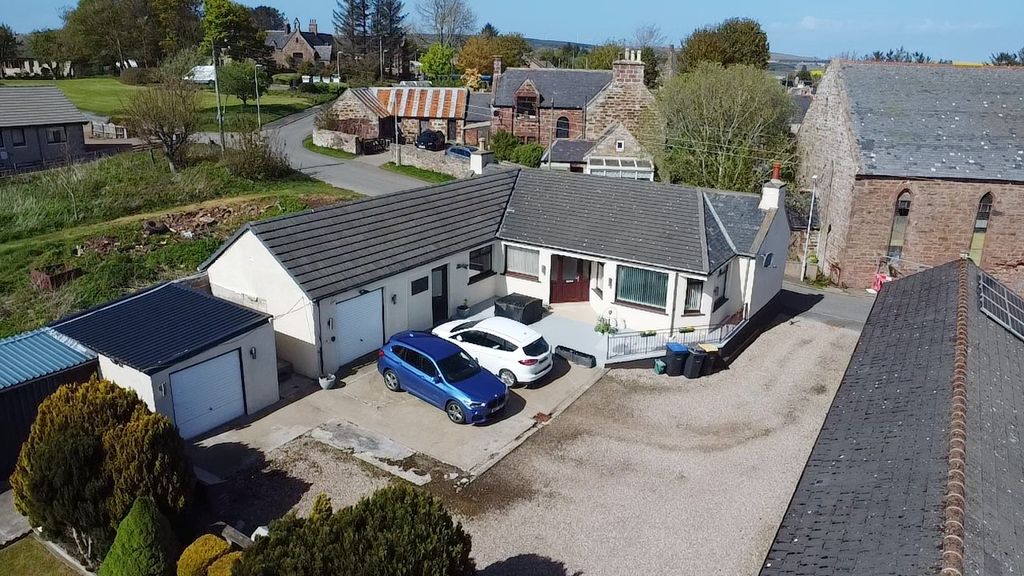 Property photo 1 of 24