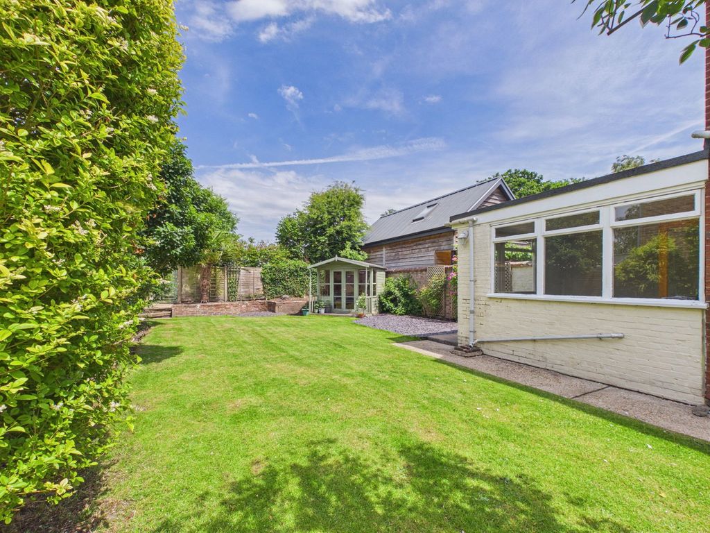 Property photo 3 of 24