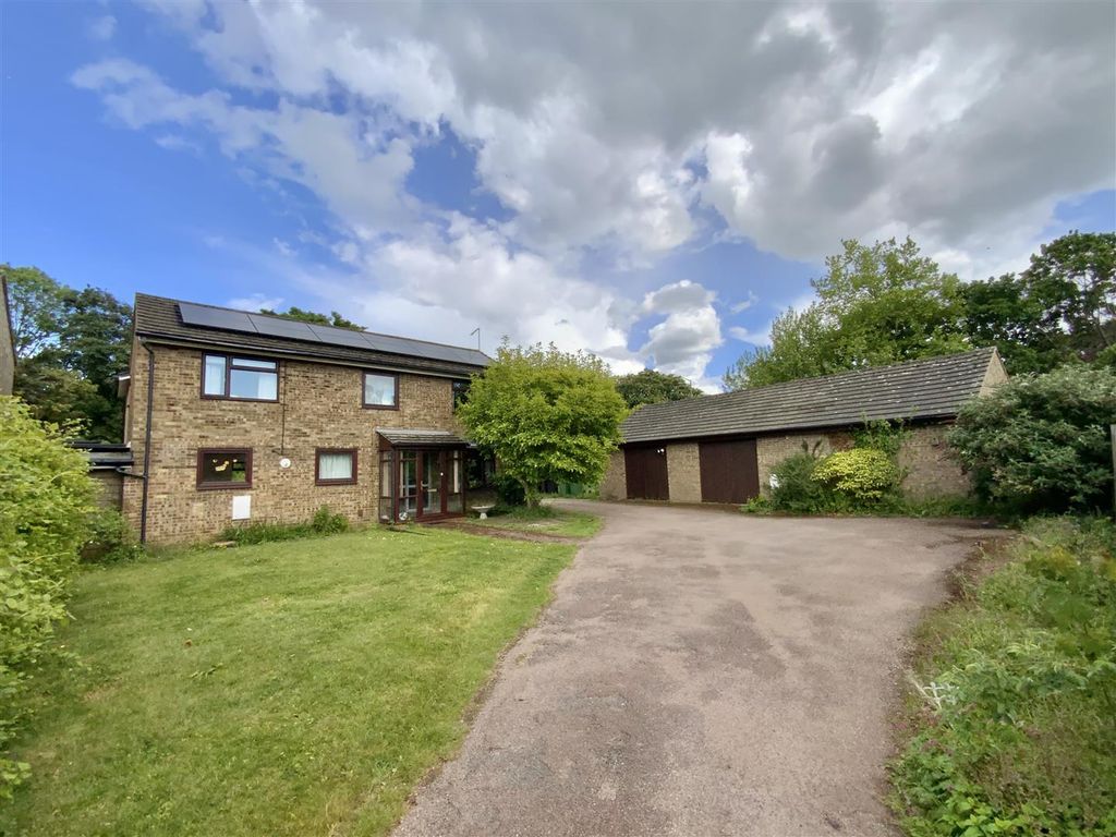 Property photo 1 of 27