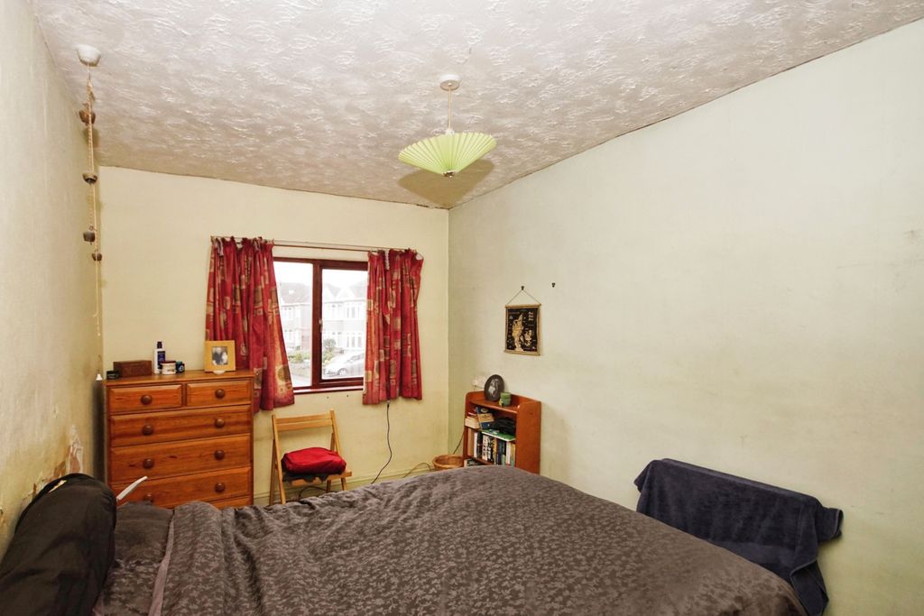 Property photo 2 of 17 Photography