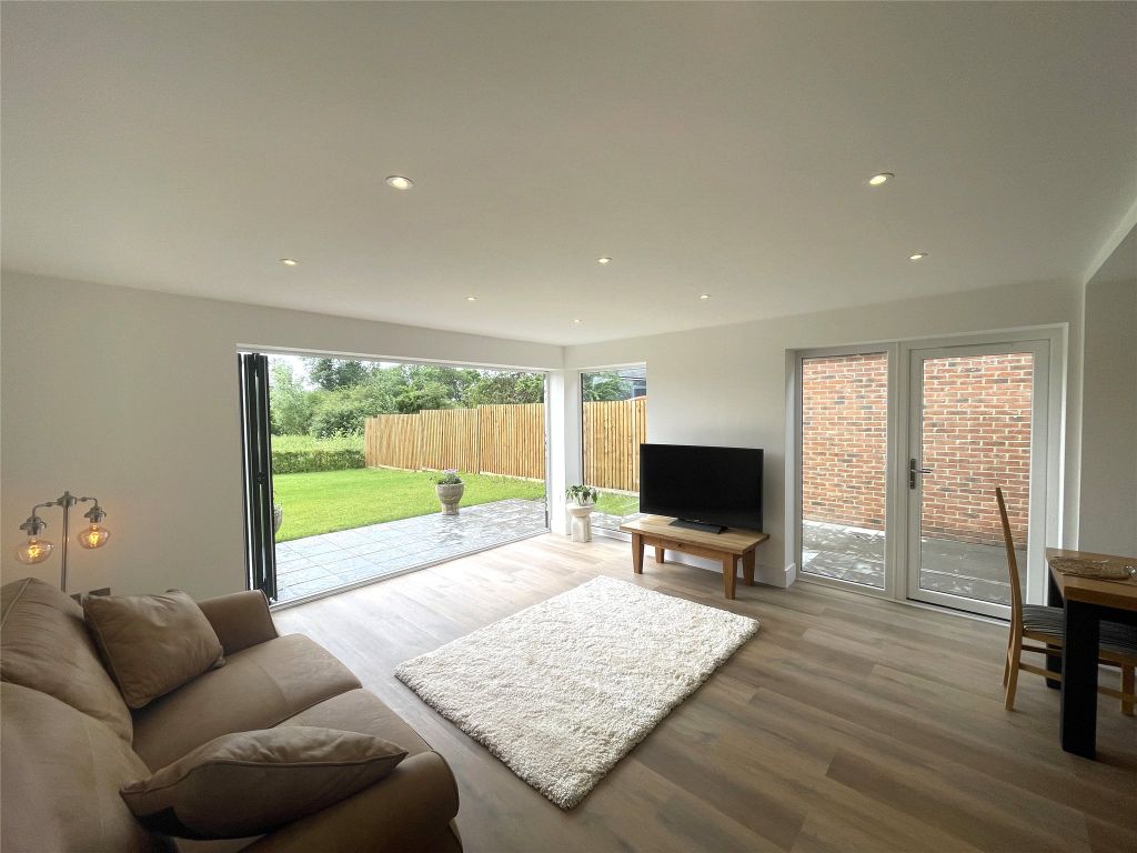 Property photo 3 of 15 Picture No. 21