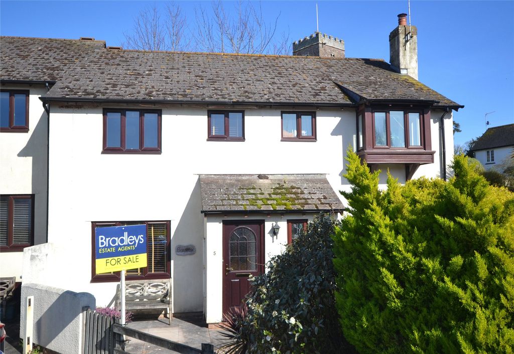 Property photo 2 of 17 Front Of Property