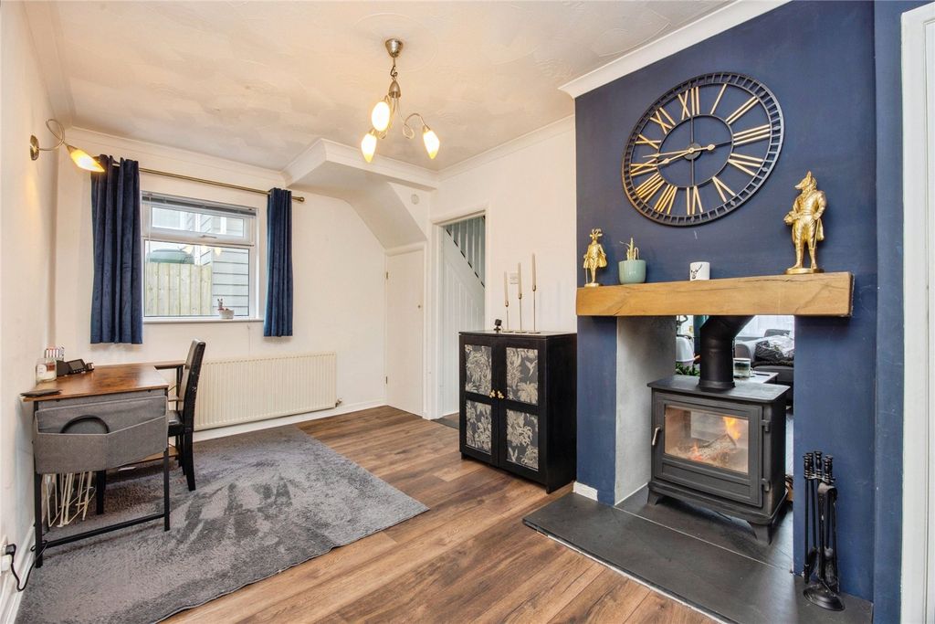 Property photo 2 of 16 Picture No. 23