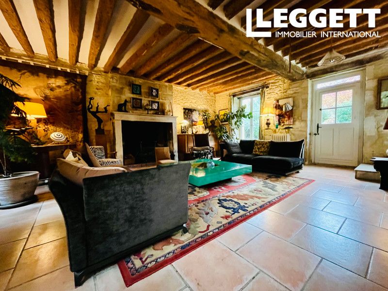 Property photo 2 of 10