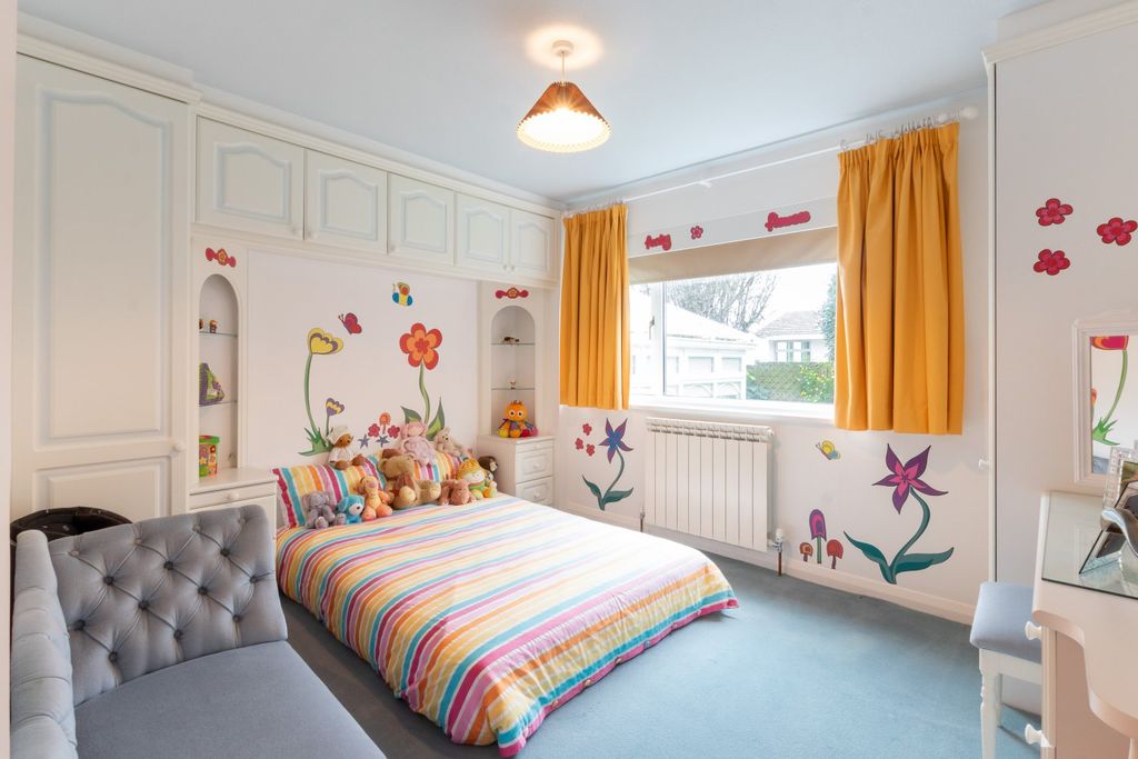 Additional image 17 of 4 bed bungalow for saleRue Charlotte, Fort George, St. Peter Port, Guernsey GY1