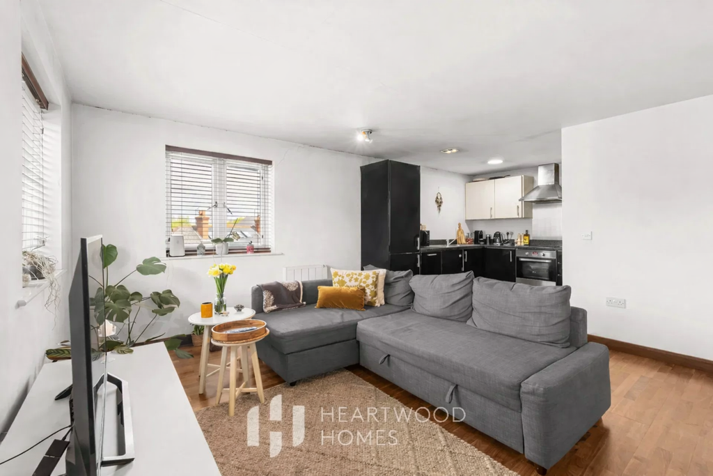 Property photo 2 of 13