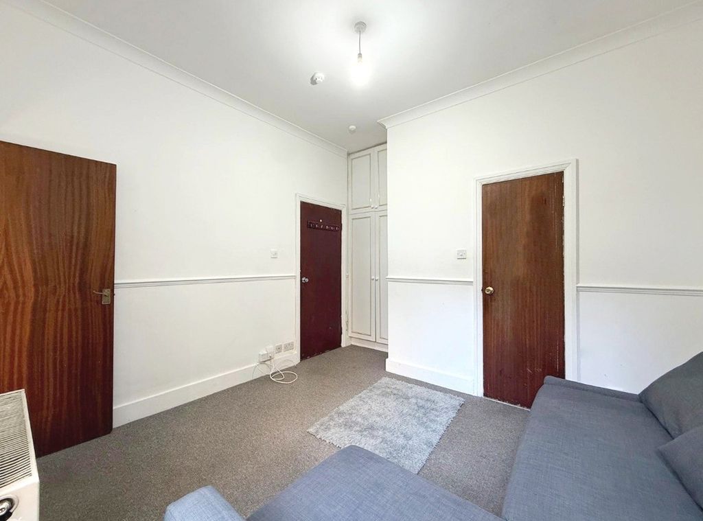 Property photo 3 of 4 Gallery