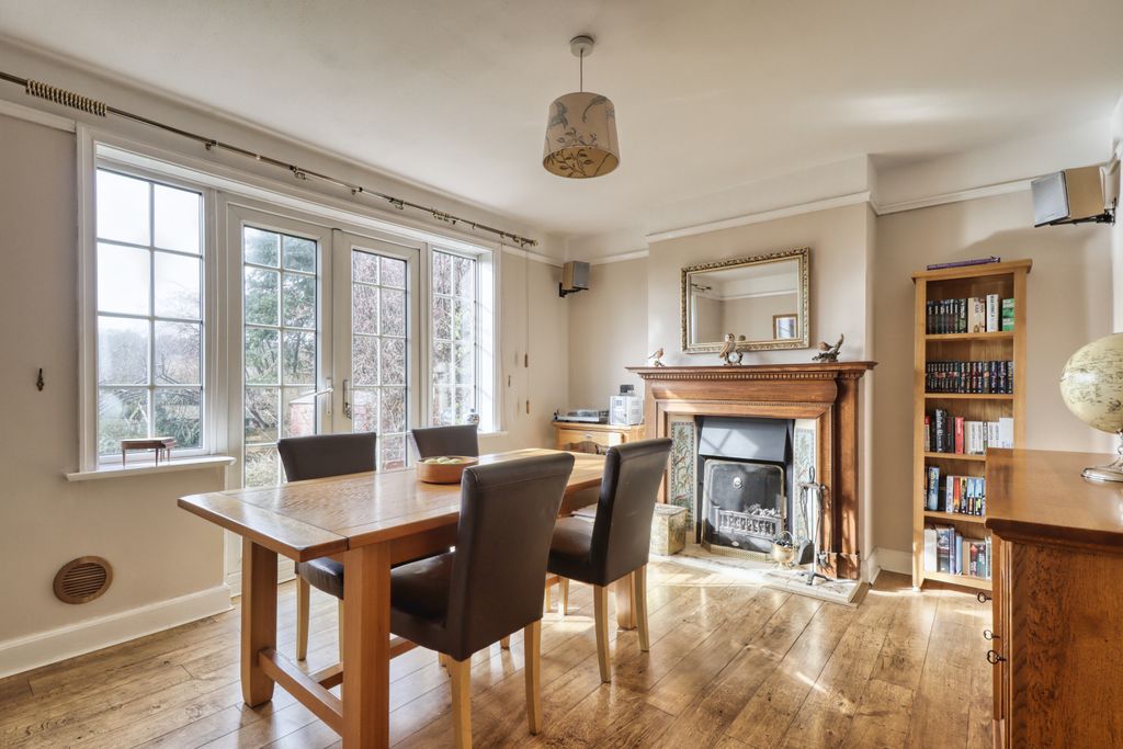 Property photo 3 of 17 Picture No. 09