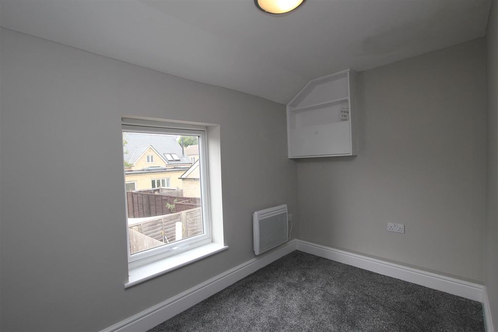 Property photo 2 of 13 Img_4587.Jpg