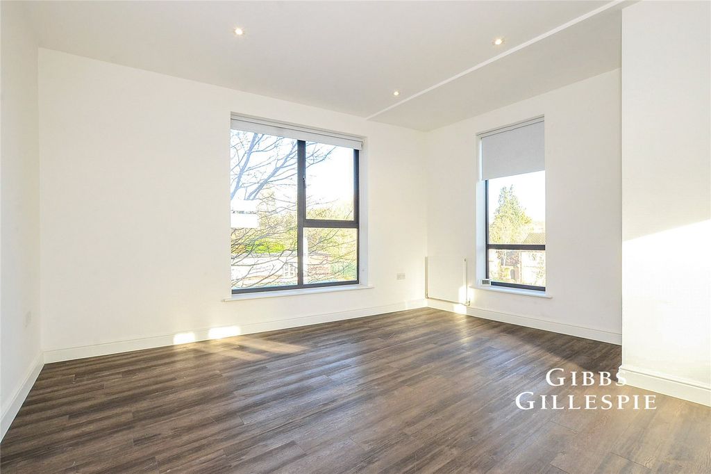 Property photo 2 of 10 Picture No. 07