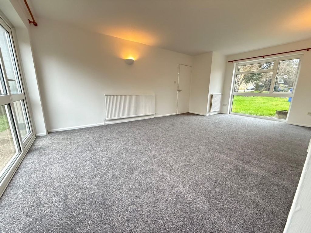 Property photo 2 of 14 13.Jpg