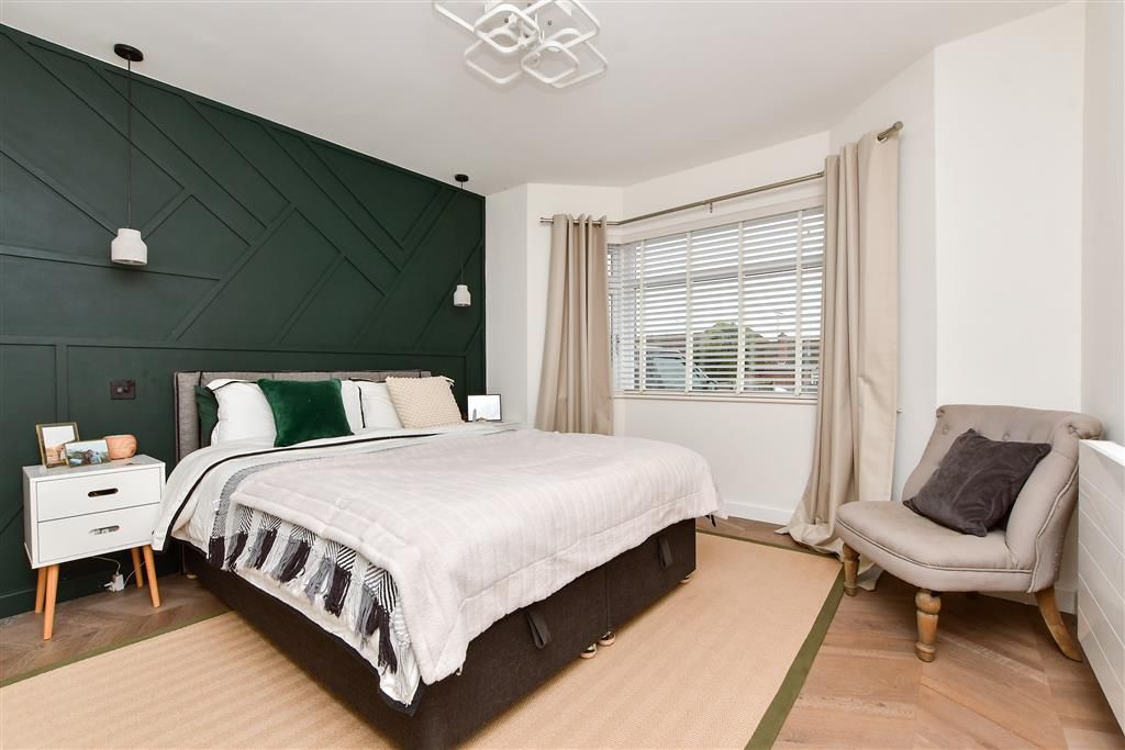 Property photo 3 of 13 Bedroom 1