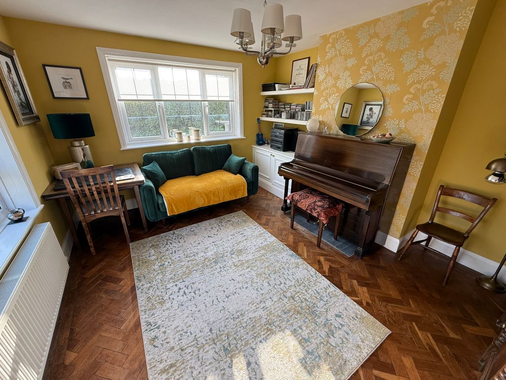Property photo 3 of 21