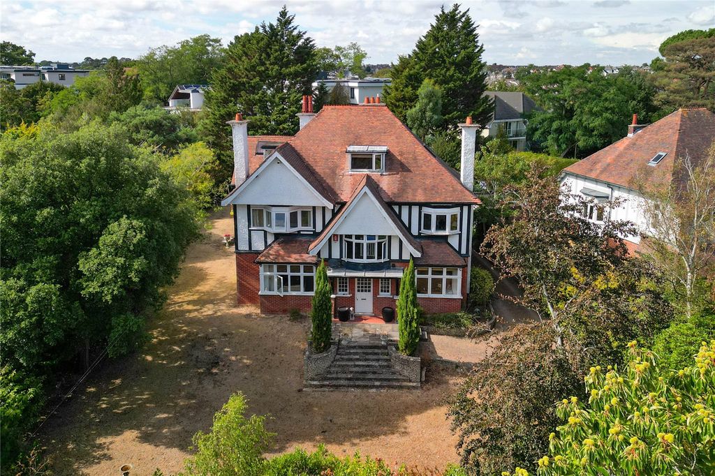 Property photo 1 of 28 Picture No. 02