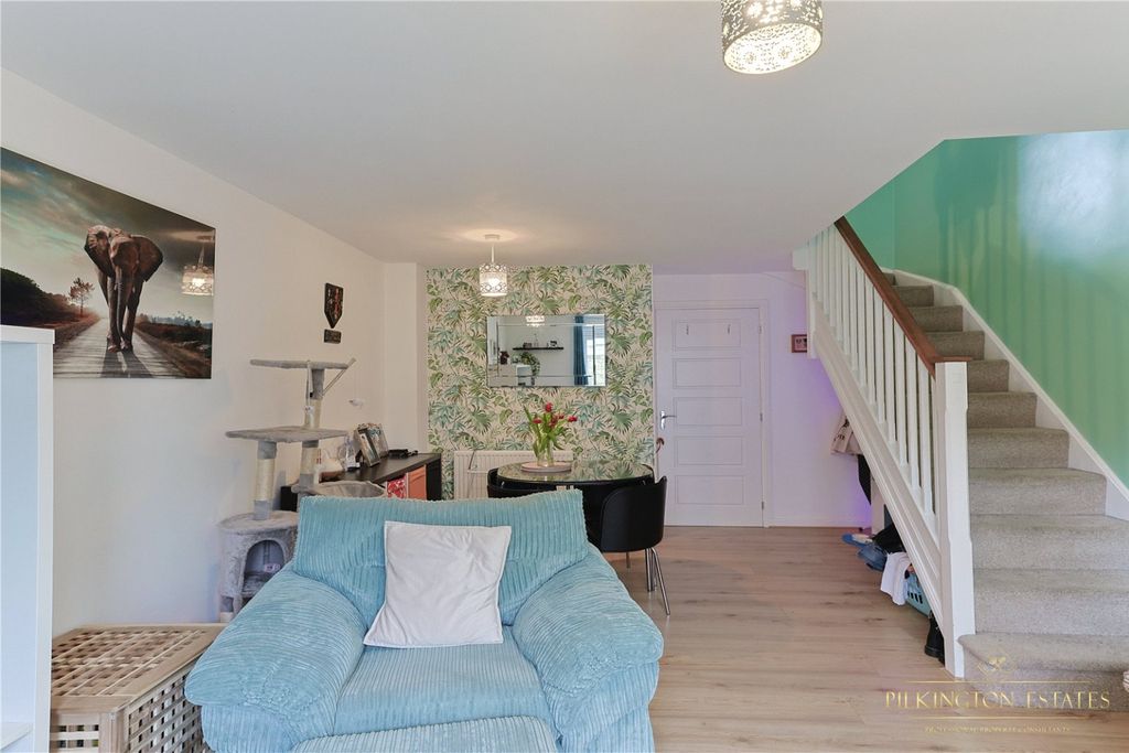 Property photo 3 of 11 4277802