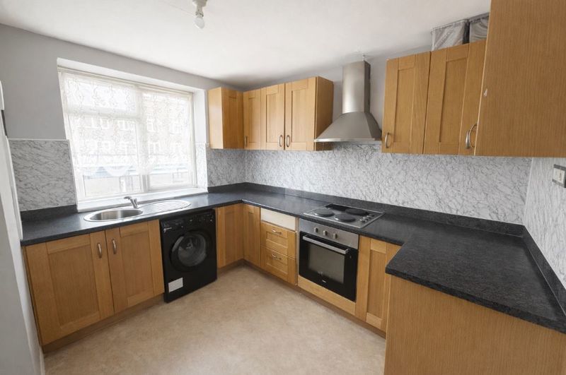 Property photo 2 of 10 Photo 2