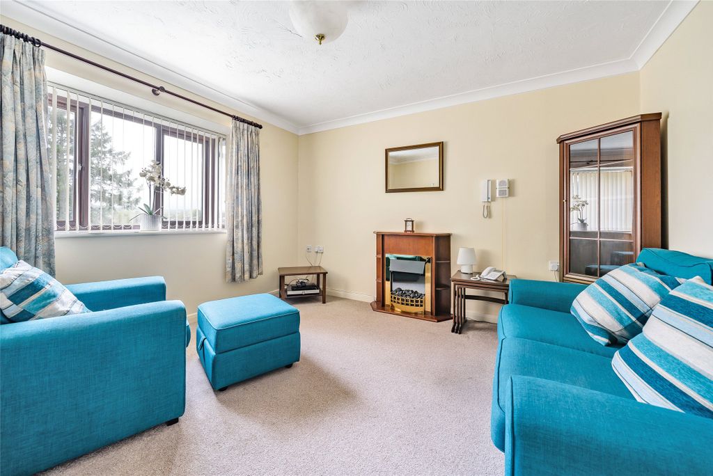 Property photo 2 of 14 Picture No. 02