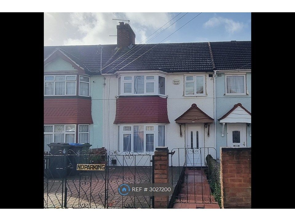 Property photo 2 of 9