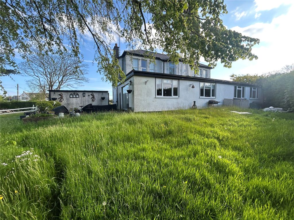 Property photo 2 of 11 Picture No. 27