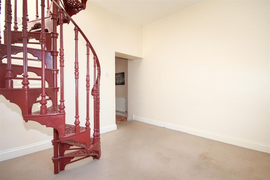 Property photo 3 of 14 Img_6610.Jpg