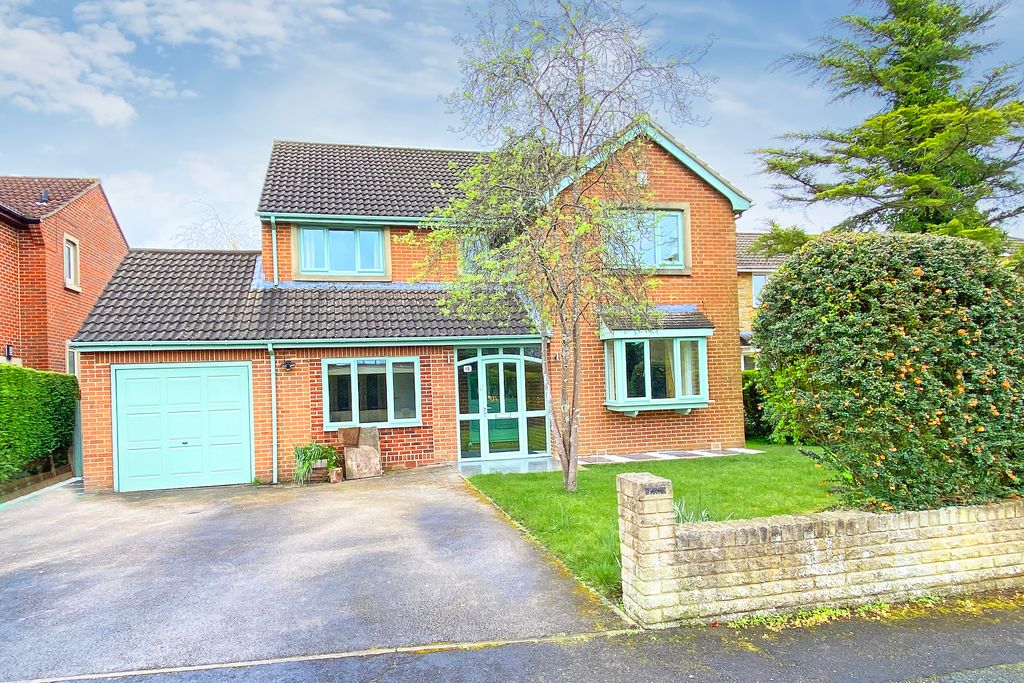 Property photo 1 of 16