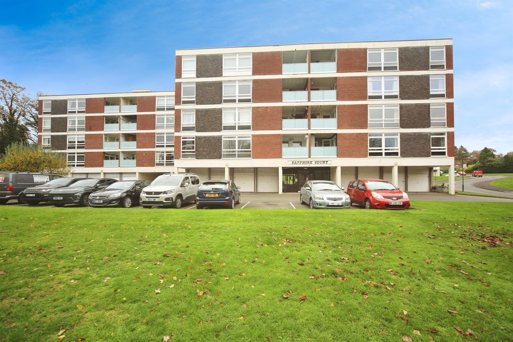 Property photo 1 of 16