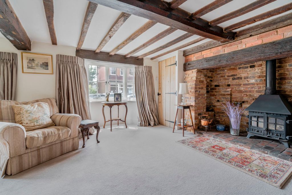 Property photo 3 of 20