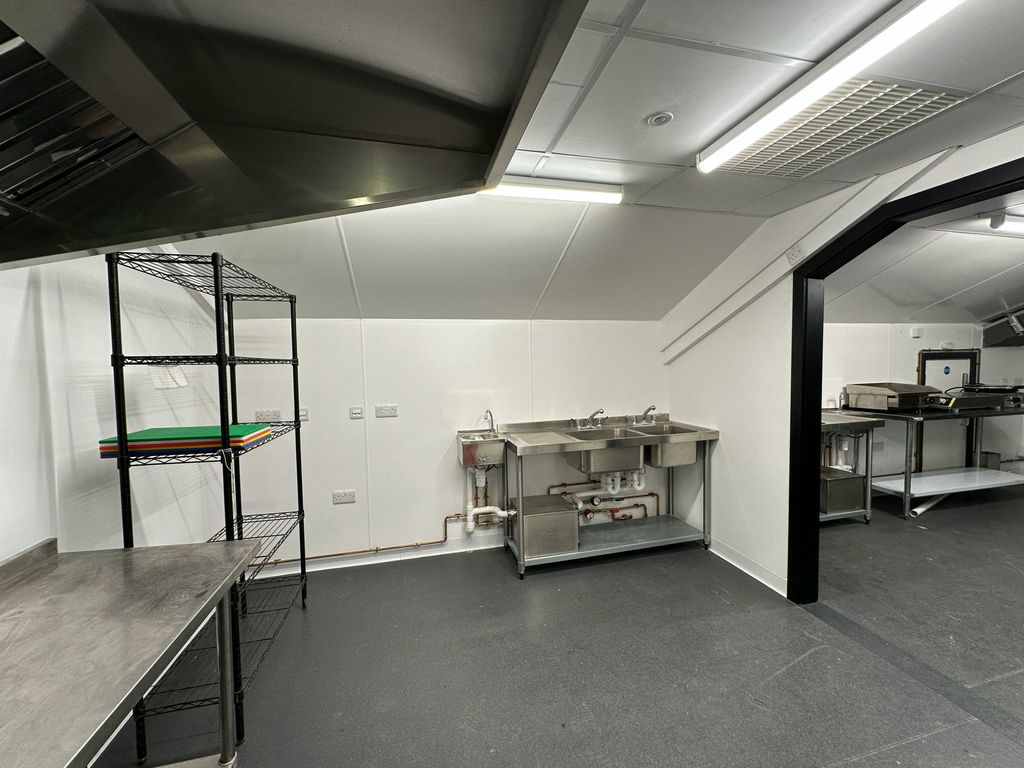 Property photo 3 of 7 20260226_104308878_Ios.Jpg