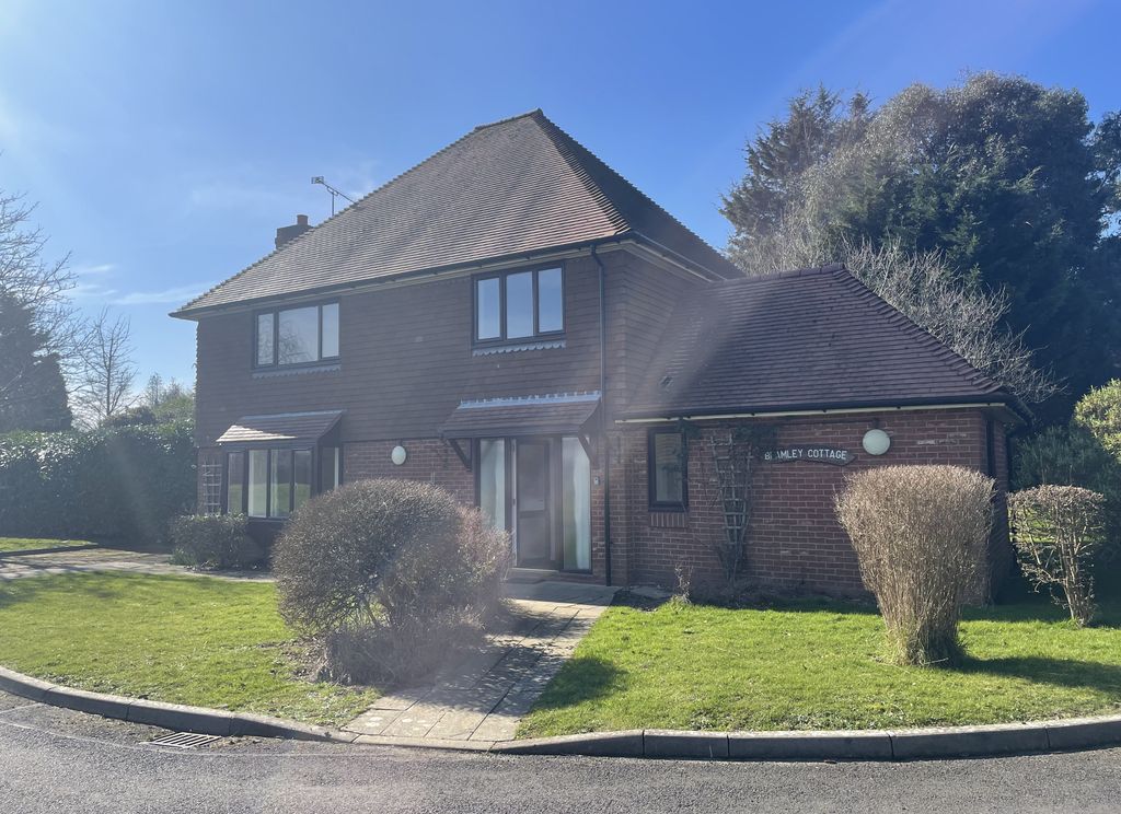 Property photo 1 of 10