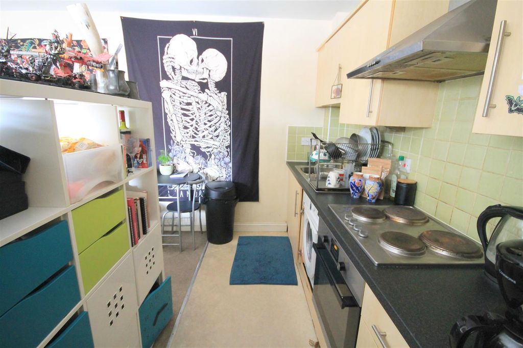 Property photo 3 of 14 K1.Jpg