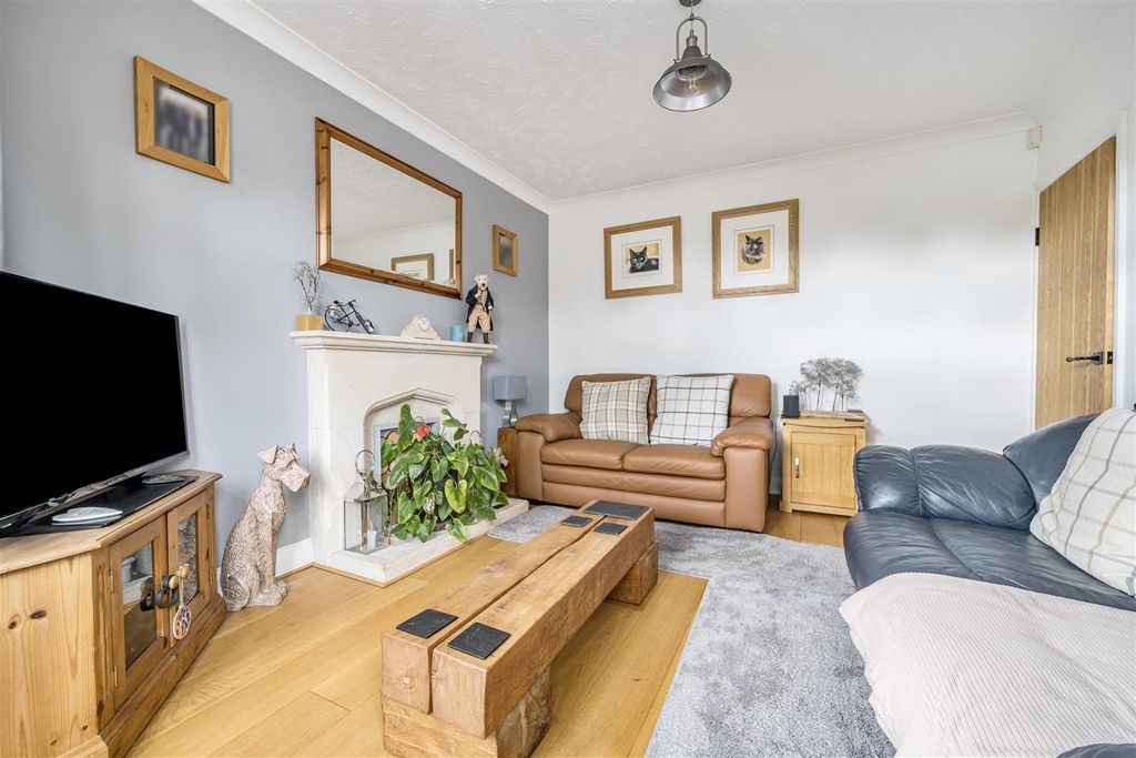 Property photo 3 of 24 1350120-2-68c7F613129d7.Jpg