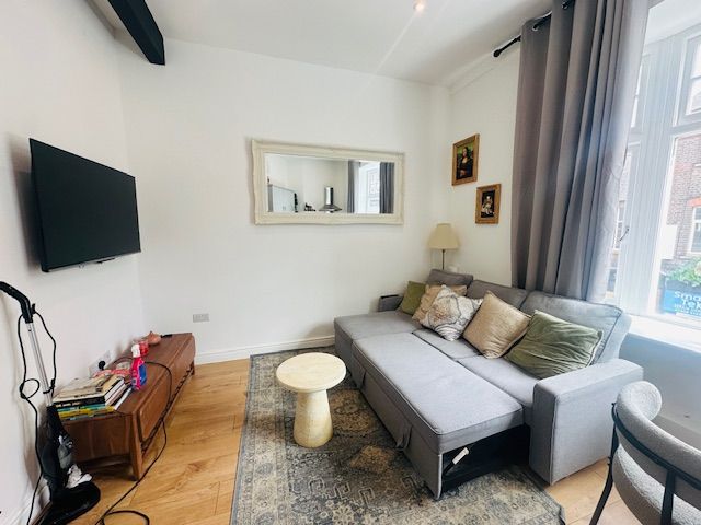 Property photo 1 of 4