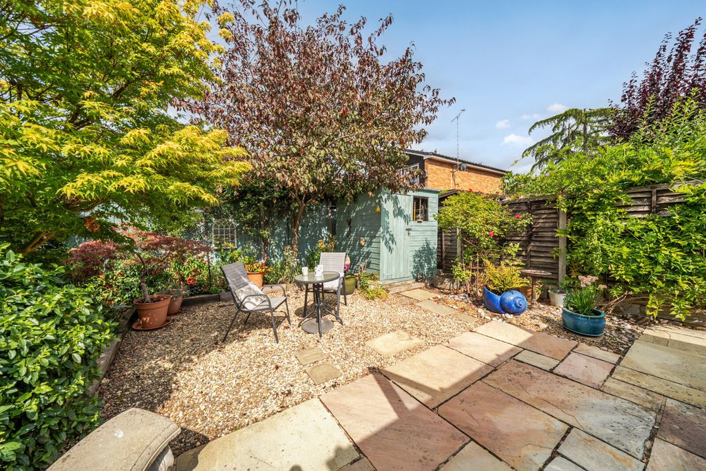 Property photo 2 of 16 1496624-2-6A5F900...