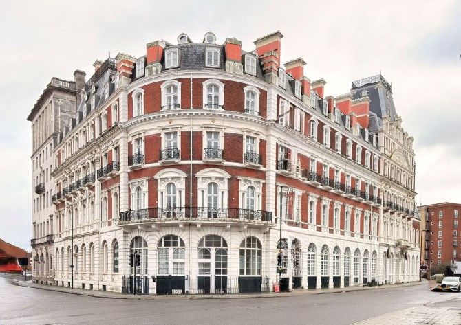 Property photo 1 of 12