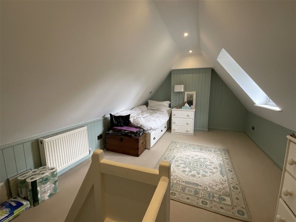 Property photo 3 of 12 Bedroom