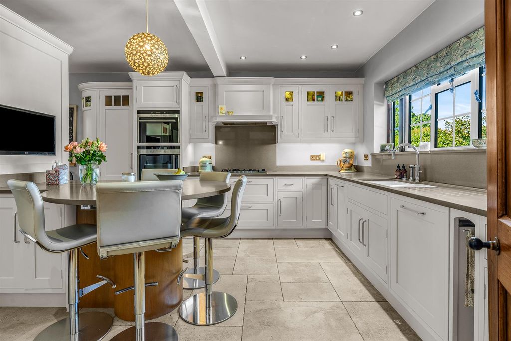 Additional image 5 of 5 bed detached house for saleBullocks Lane, Hertford SG13