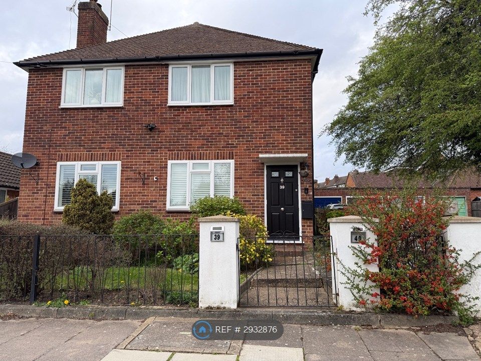 Property photo 2 of 11