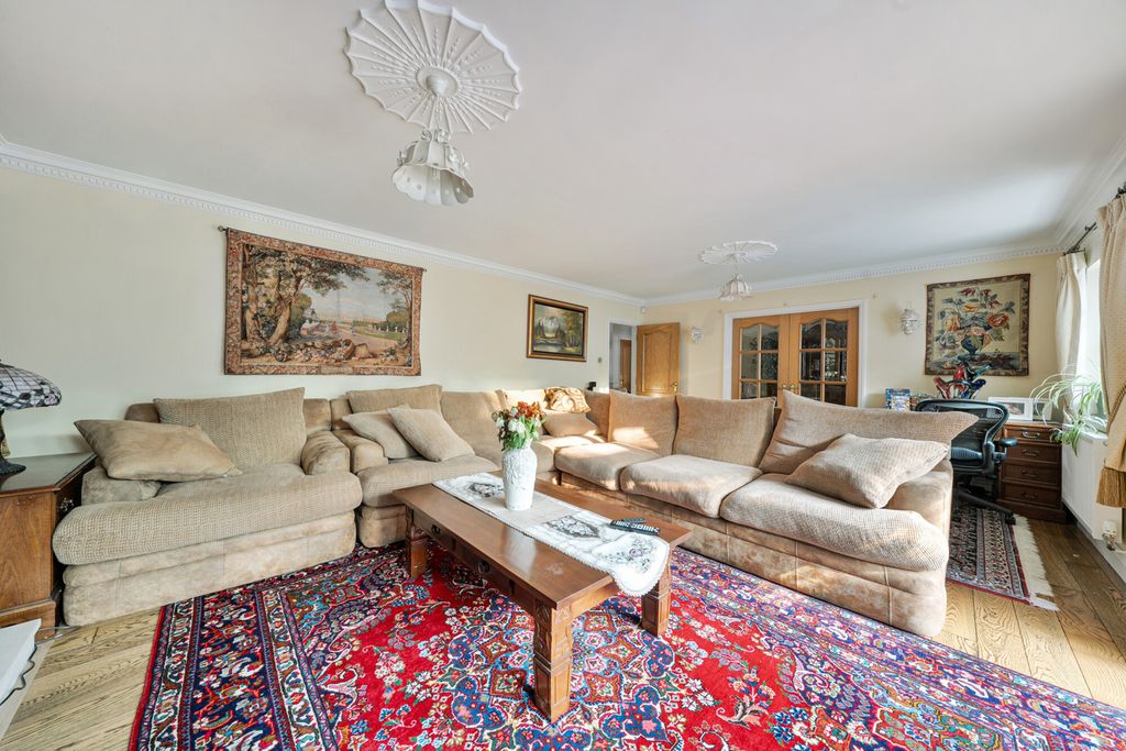 Property photo 2 of 21 1421542-33-69A865...