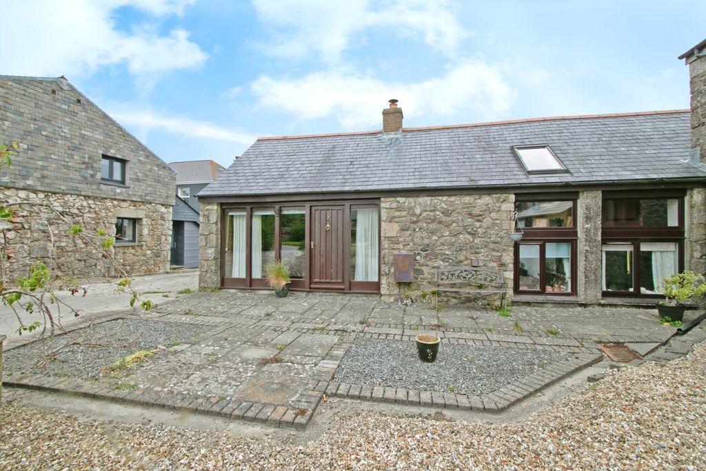 Property photo 2 of 31 Photo