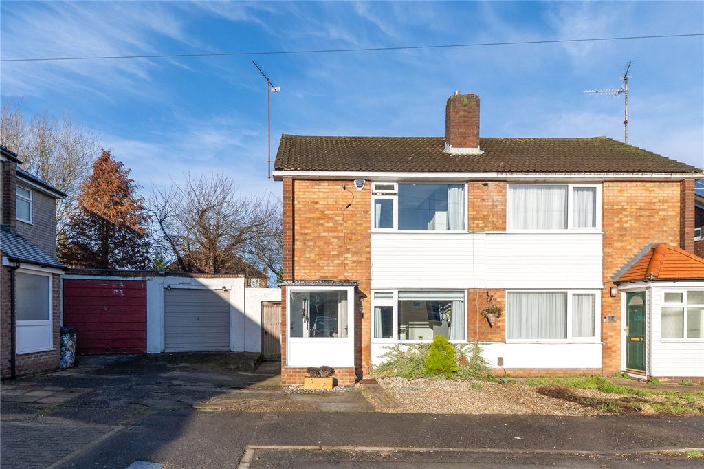 Property photo 3 of 23 Picture No. 01