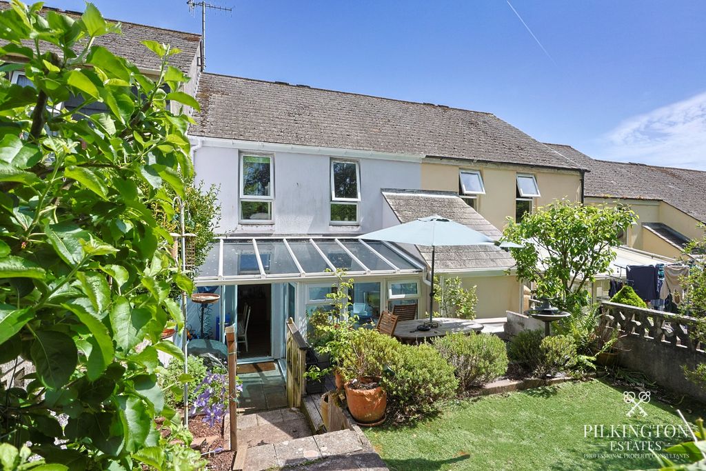 Property photo 2 of 14 5134274