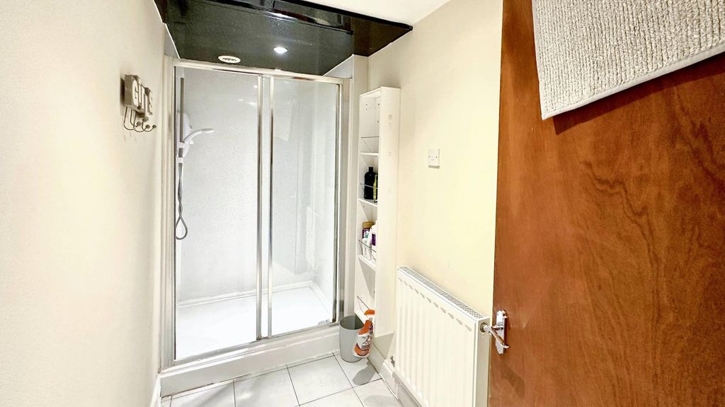 Property photo 2 of 7 Luqfq9Wufkcpjsq5Yp75Ka